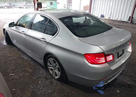 2013 BMW 528I xDrive из США, поврежденный, VIN WBAXH5C58DDW11840